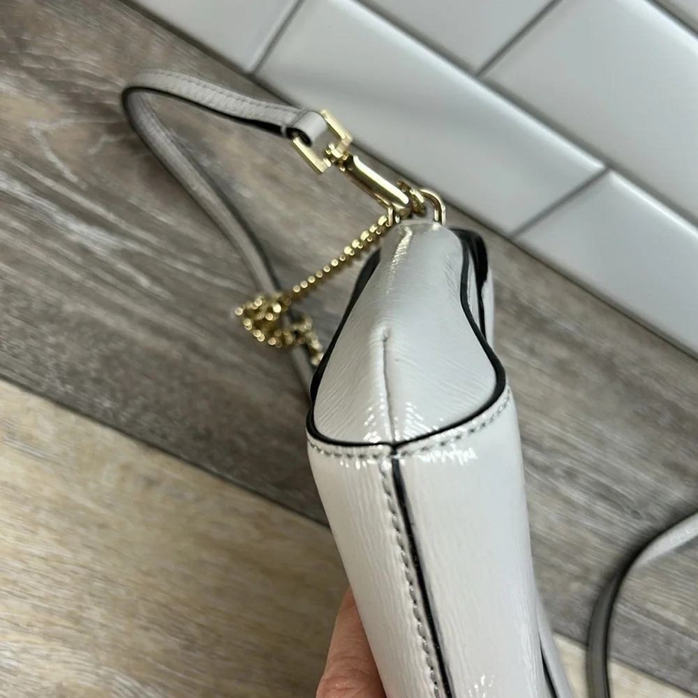 Kate Spade gray crossbody with gold chain